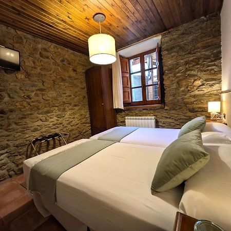 Fonda Dels Pics Hotel Escardacs Exterior photo
